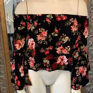 Ambiance floral off shoulder crop top small